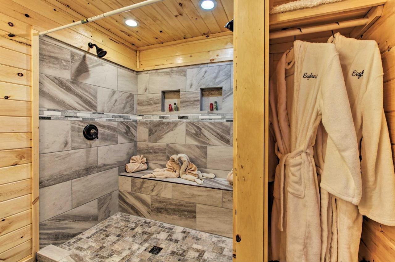 Sevierville Cabin With Private Hot Tub And Fireplace! Экстерьер фото