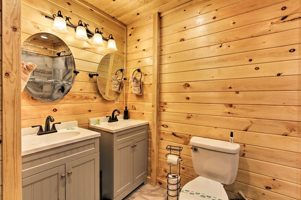 Sevierville Cabin With Private Hot Tub And Fireplace! Экстерьер фото